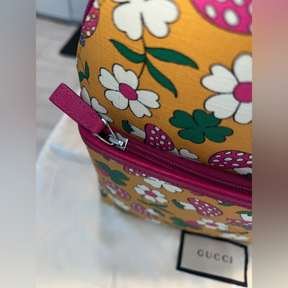 Gucci Backpack - Picture 8 of 14